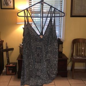 Size Medium Mossimo Supply Co Black/White Tank